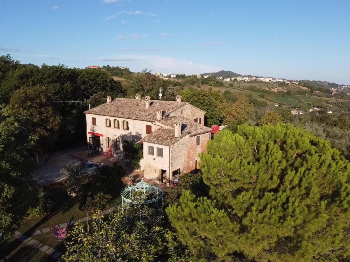 Agriturismo Corte Decia Saludecio Kültér fotó