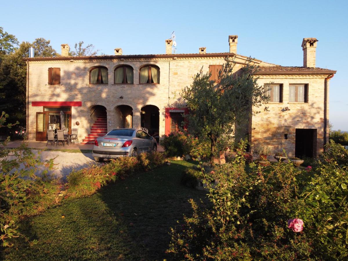 Agriturismo Corte Decia Saludecio Kültér fotó