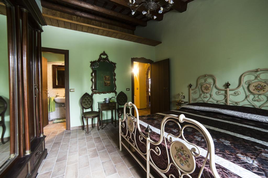 Agriturismo Corte Decia Saludecio Kültér fotó