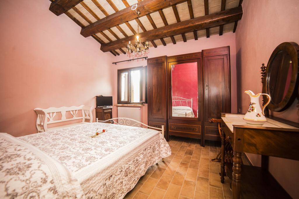 Agriturismo Corte Decia Saludecio Szoba fotó